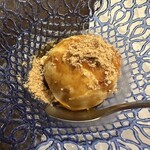 梅の花 - 豆乳、きなこ、黒蜜アイス