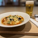 休日洋麺店 - 料理写真:トマトと茄子チーズのスープパスタ