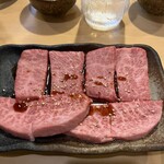 伸 甲子園店 - 上ロース、ミスジ