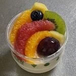 京橋千疋屋 - 料理写真:フルーツババロア