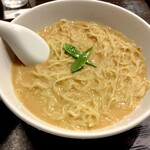 306263331 - 河南涼麺