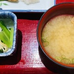 博多の名物料理 喜水丸 - 味噌汁も食べ放題♫