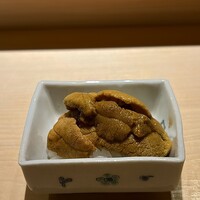 佐野鮨 - 赤ウニ 愛媛より