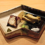 鮨 さかい - 真蛸 (長崎志々伎)、鮑 (福岡津屋崎)