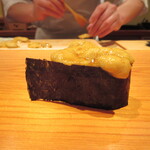 鮨 さかい - 紫海胆 (青森県大間)