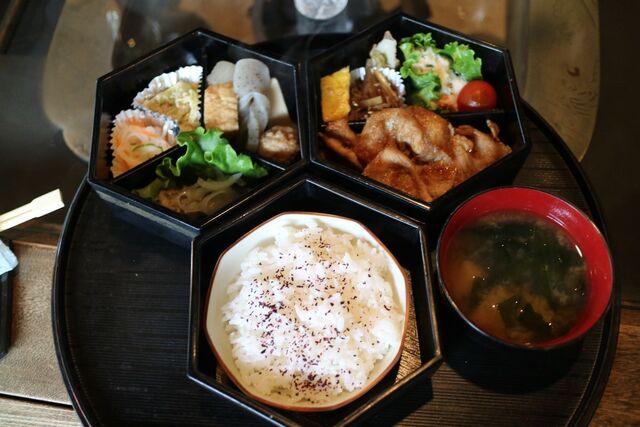 Ｈａｎａ悠（ハナユウ） - 西御料（食堂）の写真