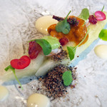 リベルテ・ア・ターブル・ド・タケダ - ホワイトアスパラのうに添え