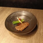 USHIGORO S. - 特選ロース 香味野菜と梅キムチ