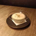 USHIGORO S. NISHIAZABU - トリュフと牛コンソメのビシソワーズ