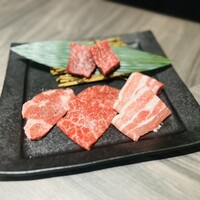 近江うし焼肉 にくTATSU 日本橋室町店 - 