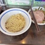 麺や 青雲志 - まぜるとへしこのいい匂い。
