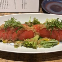 酒家 魚肉菜 虹晴れ - トマトサラダ