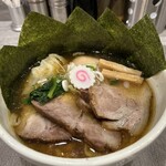 手打ち 蓮 - 醤油全部のせら〜麺。麺・スープ・具どれも全て絶品です！