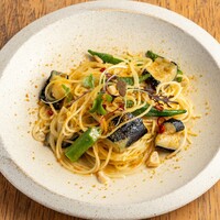 オクラと揚げ茄子のオイルパスタ～たっぷりカラスミかけ～
