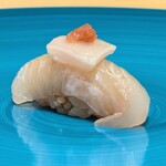 鮨 urag - ヒラメの昆布締め