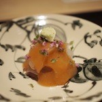 神保町 傳 - 【14年9月】夕方に寝かせたお造りは梅味でさっぱりと。。。柔らかわさびがポイント