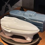 イゼルローンフォートレス - メインの「ブリュンヒルト」(手前)と「ヒューベリオン」(奥)。この器、欲しいけど……要らない笑笑