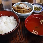 赤坂あべちゃん - 煮込み定食