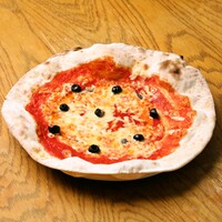 アンチョビとオリーブのピザ〜ロマーナ〜