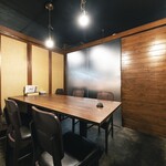牡蠣と魚介のワイン酒場 FISHMANS SAPPORO - 個室2