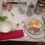 Le Pres d'Eugenie - 朝食