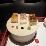 barrier - 押し寿司 ほたて かに うなぎ