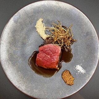 季節の味を楽しむ◎ディナーはシェフのおまかせコースをどうぞ