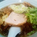 熊王ラーメン - 醤油ラーメン大盛　ナシ