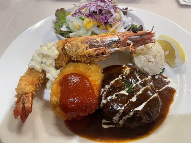 Machi no Yoshokuya AKIRA photo