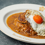 クサカカレー - ハンバーグステーキカレー　目玉焼きトッピング/Hamburger steak curry & fried egg
