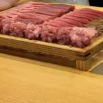 きざ㐂 - 小さめのマグロって言っていたような、でも、あっさりしていて癖もなくマグロ味はしっかりしていた。醤油と山葵が薄いのでよくわかる。