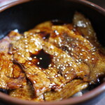 豚丼 大手門 - 