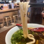 うどん大吉 - 麺　太くて柔らかい