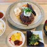 あかり食堂 - 料理写真:ハンバーグ定食