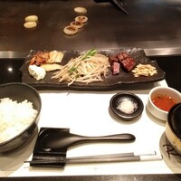 神戸牛 鉄板焼 リオ 大阪御堂筋店 - 