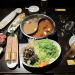 薬膳火鍋　yang yang - コラーゲンコース  3000円