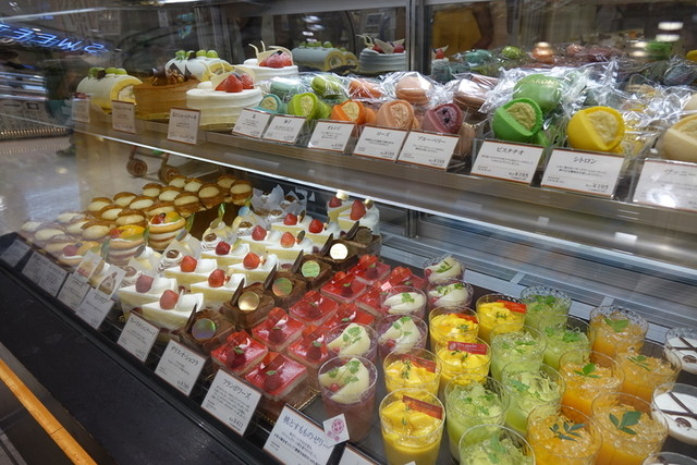 閉店 ガトー ド ボワイヤージュ 新宿プリンスペペ店 Gateaux De Voyage 新宿西口 ケーキ 食べログ 閉店 ガトー ド ボワイヤージュ 新宿プリンスペペ店 Gateaux De Voyage 新宿西口 ケーキ 食べログ