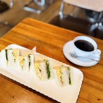 珈瑠で - コーヒーとね