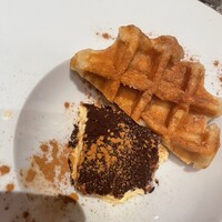 Bistro Buzz 赤坂 - 