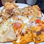 シェーキーズ - ピザピザピザピザ