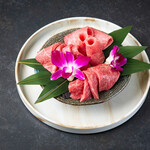 Yakiniku 真 - 和牛赤身盛り合わせ