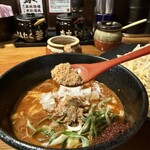 つけ麺本丸 - 魚粉