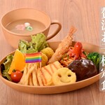 土鍋炊きごはん定食屋 米つむぎ - 料理写真: