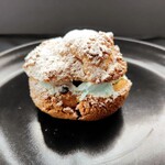 T/S Bakery - チョコミントクッキーシュー