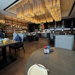 ロウリーズ・ザ・プライムリブ - 