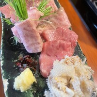 飛騨牛一頭家 馬喰一代 岐阜神田 - 刺身盛り合わせ