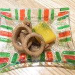 はてなのちゃわん - 2014.9〉付き出し￥３００　烏賊と南瓜　ほのかに柚子風味☆♪