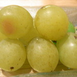 はてなのちゃわん - デザートは高槻市原の葡萄「デニーズ」￥？☆♪