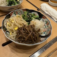 神戸焼肉 金虎 - 