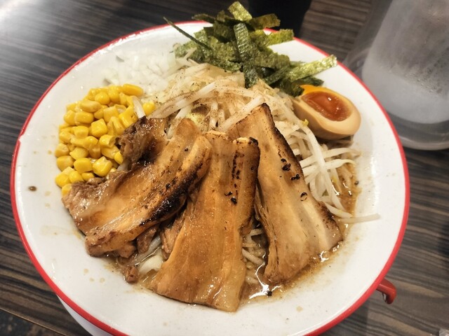 釈迦力 釈迦力｜満足ボリュームのこだわりラーメンをご提供